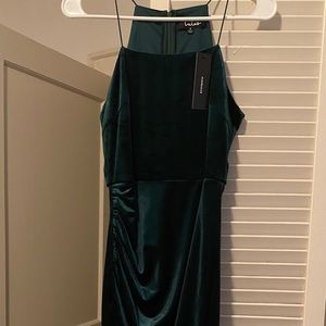 Lulu’s emerald green bodycon dress